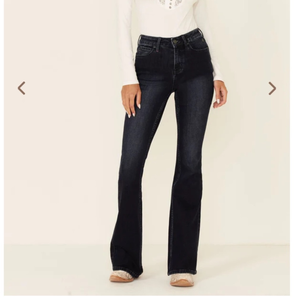 High Rise Wild Heart Flared Denim Jeans 8 brand new nwt 8 tall